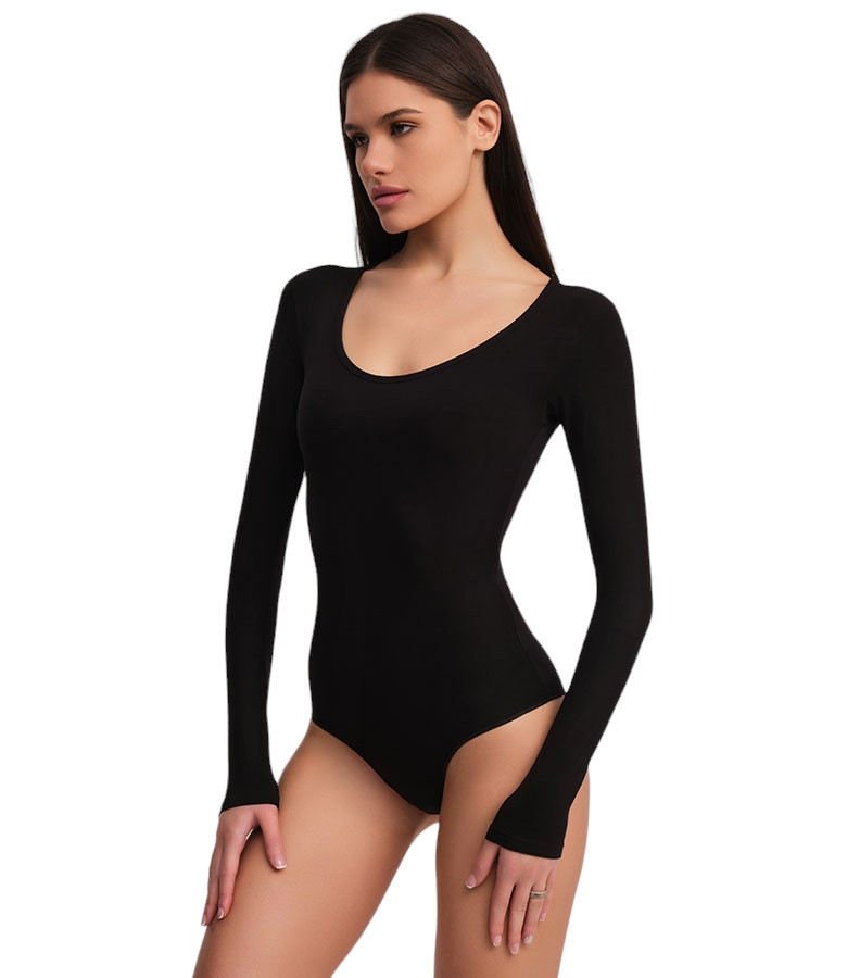 Woman body long sleeved